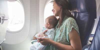bebê paga passagem aérea